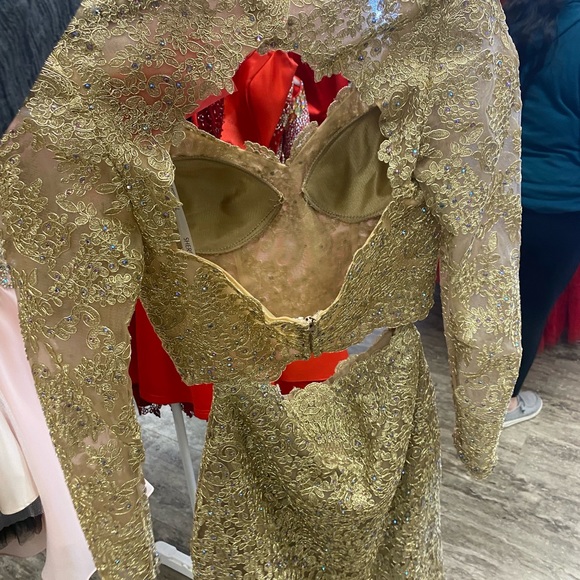 Sherri Hill Homecoming Dress⭐️ - Picture 3 of 3